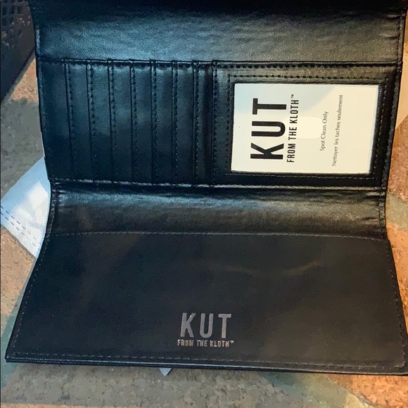 Kut from the Kloth • black + white striped wallet - Picture 3 of 3